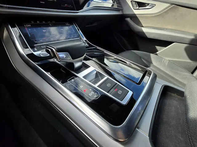 Audi Q8 5.0TDI 286PK QUATTRO 2019 Hybride Diesel 37