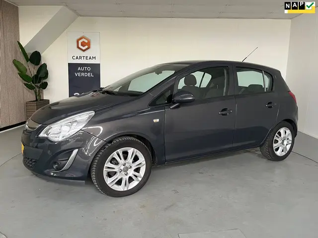 Opel Corsa 1.2-16V Berlin Airco, LMV, 5 deurs 2013 Benzine