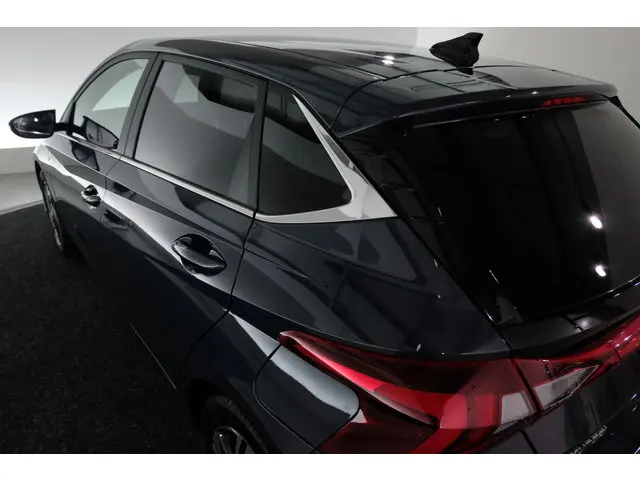 Hyundai i20 1.0 T-GDI Premium 2022 Hybride Benzine 27