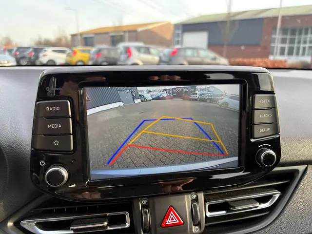 Hyundai i30 1.0 T-GDi MHEV Comfort 2023 Hybride Benzine 13