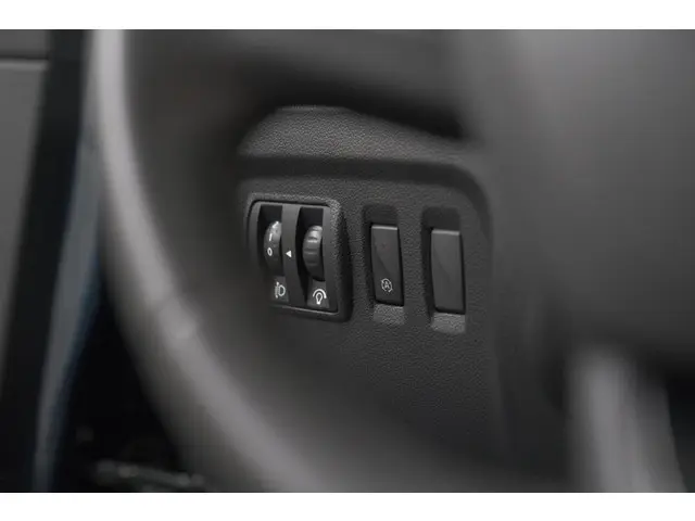Renault Captur TCe 90 Limited 2018 Benzine 36