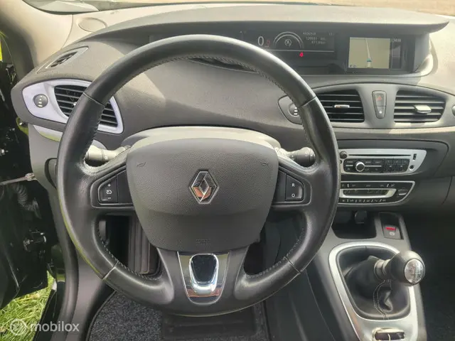 Renault Scénic 1.2 TCe | APK | CLIMA | TREKH. | CRUISE | 2015 Benzine 32