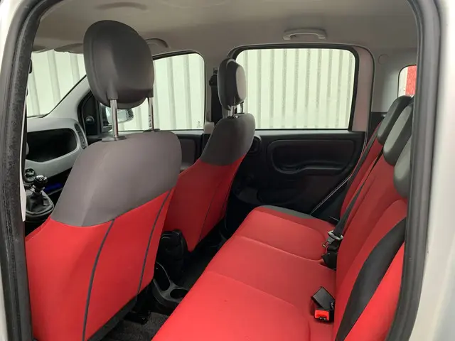 Fiat Panda 0.9 TwinAir Pop|121000KM| 2013 Benzine 9