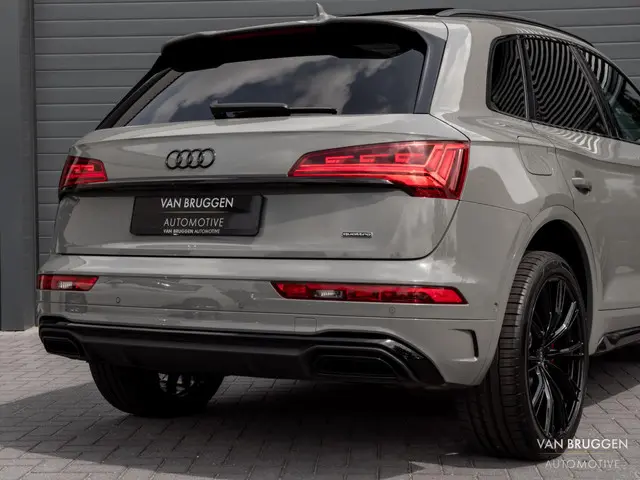 Audi Q5 55 TFSI e S-Line 2021 Hybride Benzine 47