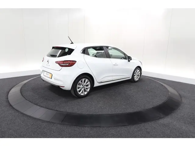 Renault Clio TCe 90 Techno 2023 Benzine 9