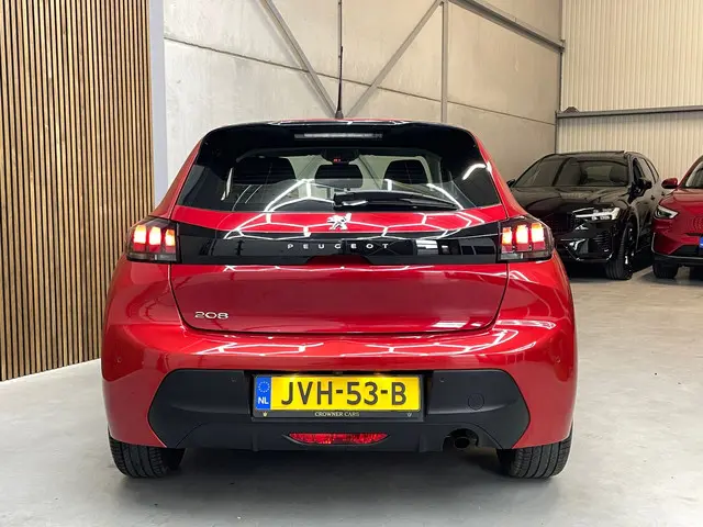 Peugeot 208 1.2 Turbo Active AUTOMAAT 2020 Benzine 4