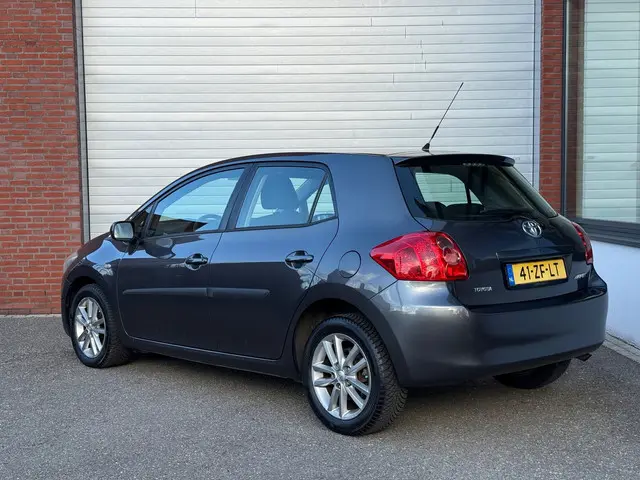 Toyota Auris 1.6-16V Sol| AIRCO| NAP| NEW APK 2008 Benzine 3