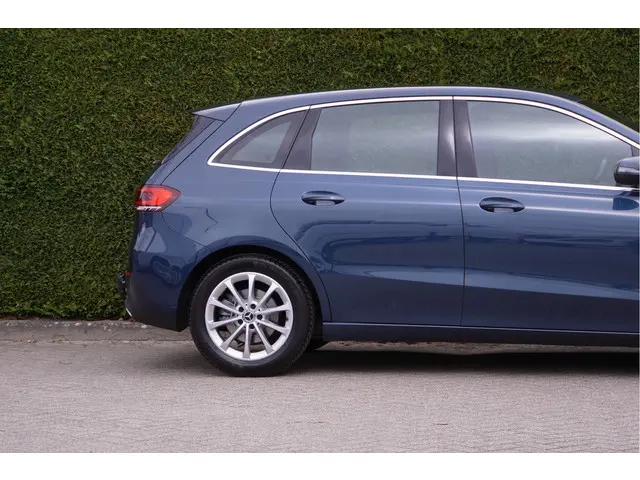 Mercedes-Benz B-Klasse B 200 2019 Benzine 47
