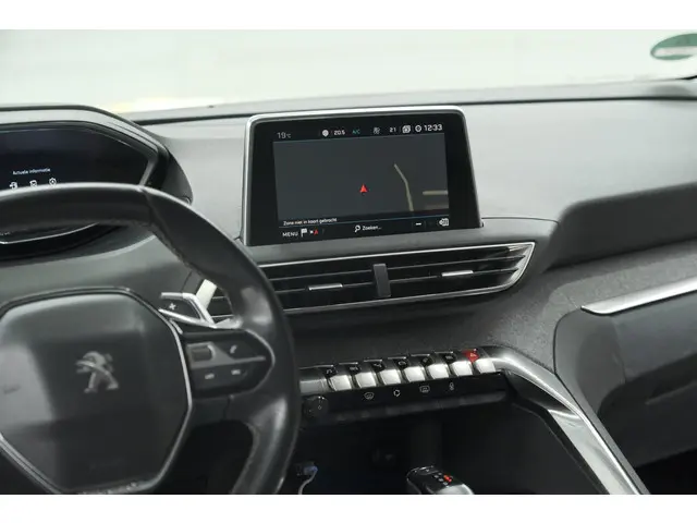 Peugeot 3008 PureTech 130 EAT6 Allure 2017 Benzine 54