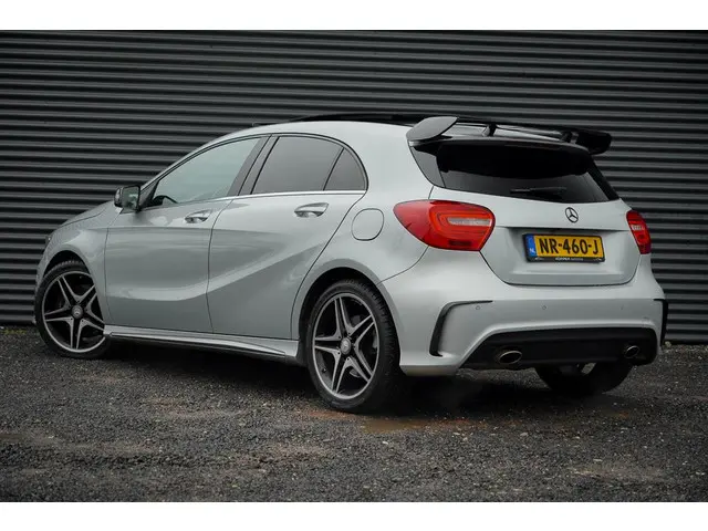 Mercedes-Benz A-Klasse 250 Sport 2014 Benzine 14