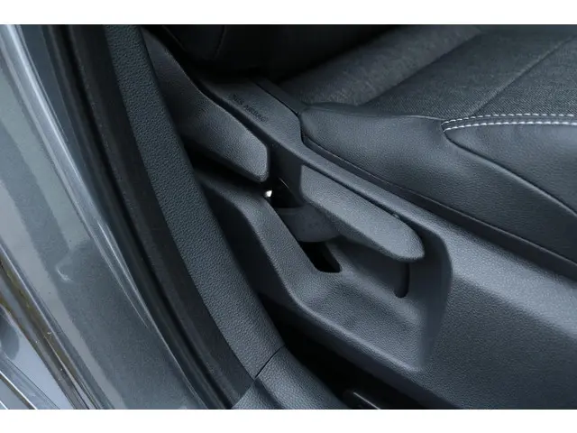 Toyota Corolla Hybrid 140 Dynamic 2025 Hybride Benzine 30