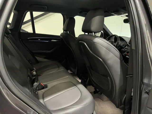 BMW X1 xDrive25e M-Sport 2021 Hybride Benzine 13