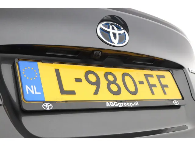 Toyota C-HR 1.8 Hybrid Style 2021 Hybride Benzine 41