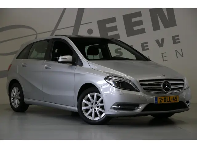 Mercedes-Benz B-Klasse 180 NAP/Origineel NL 2014 Benzine 4