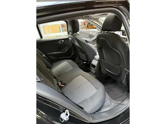 BMW 1 Serie 116i Panoramadak! 2024 Benzine 9