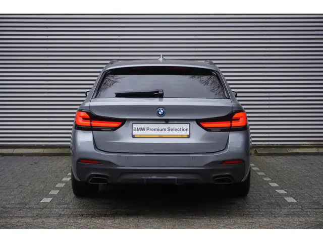 BMW 5 Serie Touring 530e xDrive 2023 Hybride Benzine 5