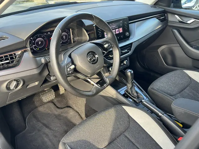 Škoda Kamiq 1.0 TSi DSG Style 2021 Benzine 10