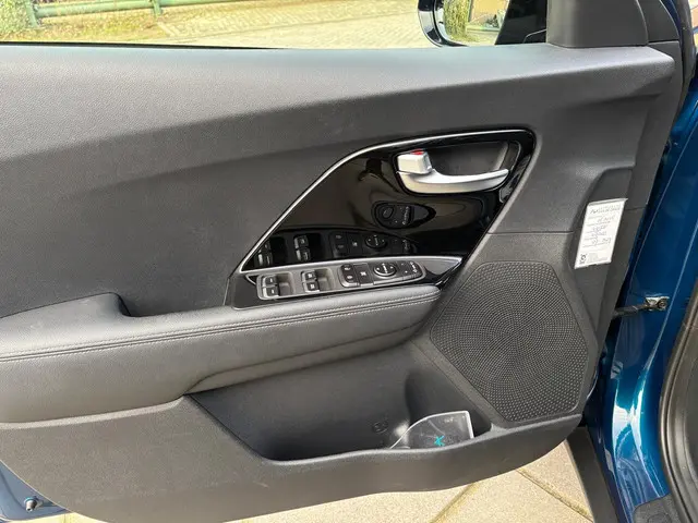 Kia Niro 1.6 GDi Hybrid DynamicLine 2021 Hybride Benzine 7