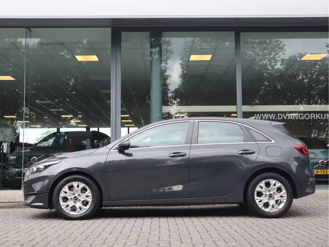 Kia Ceed 1.0 T-GDi 2022 Benzine 6