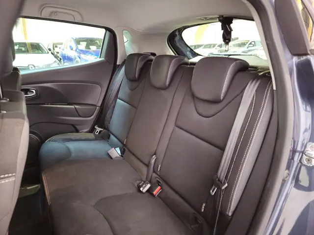 Renault Clio 0.9 TCe Limited 2018 Benzine 16