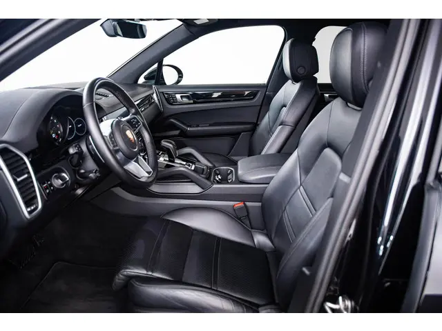 Porsche Cayenne 3.0 E-Hybrid 2020 Hybride Benzine 4
