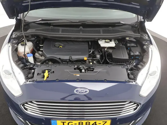 Ford Galaxy 1.5 Titanium 7P 2018 Benzine 32