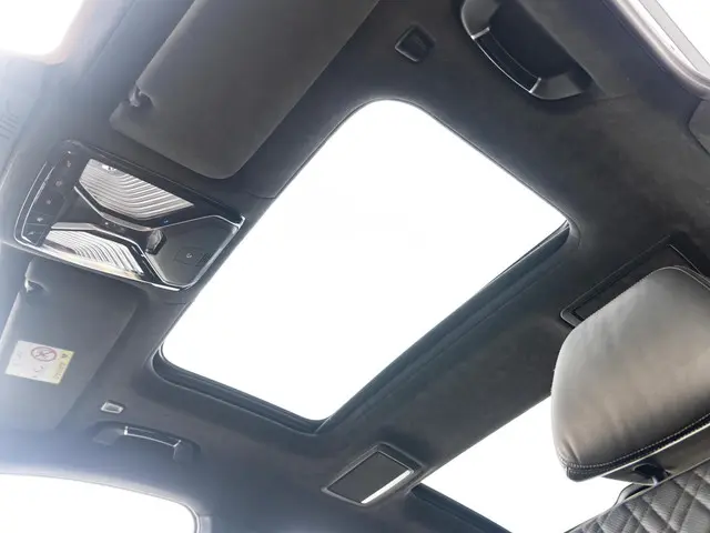 BMW 7 Serie 750Li xDrive 2022 Benzine 41
