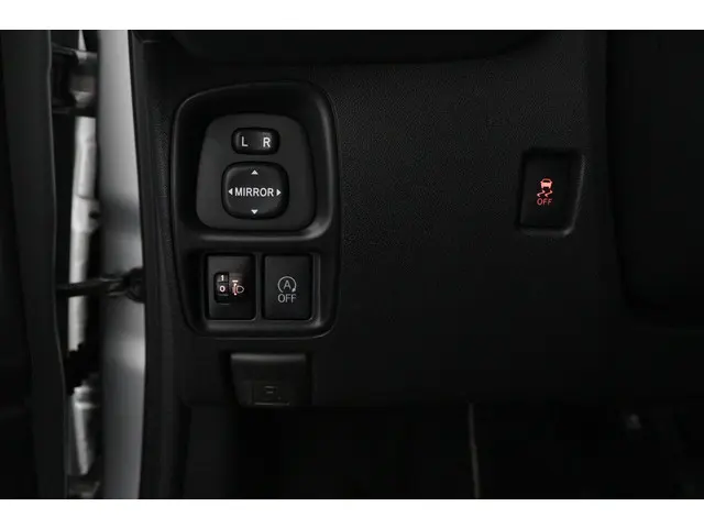 Toyota Aygo 1.0 VVT-i x-play 2022 Benzine 29