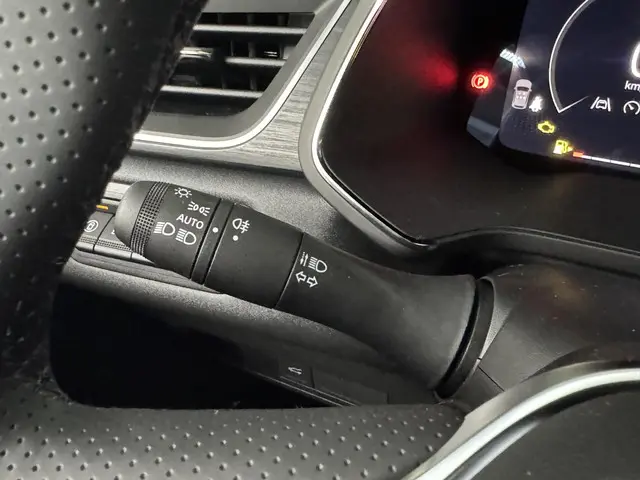 Mitsubishi Grandis 1.8 HEV Instyle 2025 Hybride Benzine 34