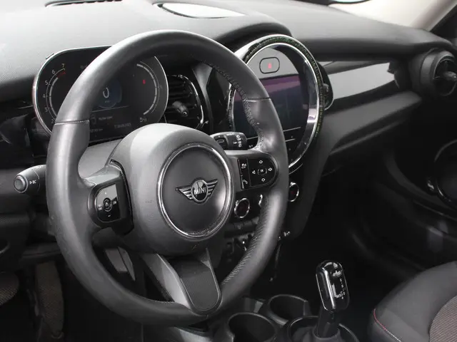 MINI Cooper Mini 1.5 Essential Trim 2022 Benzine 10