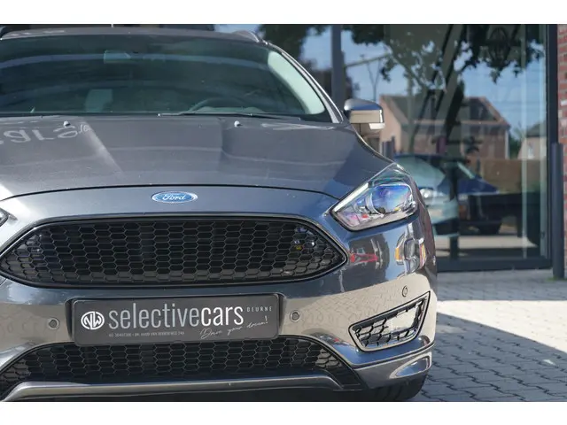 Ford Focus Wagon 1.5 ST-Line 2017 Benzine 30