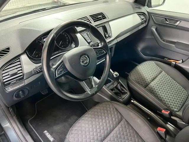 Škoda Fabia Combi 1.0 TSI Drive 2018 Benzine 6