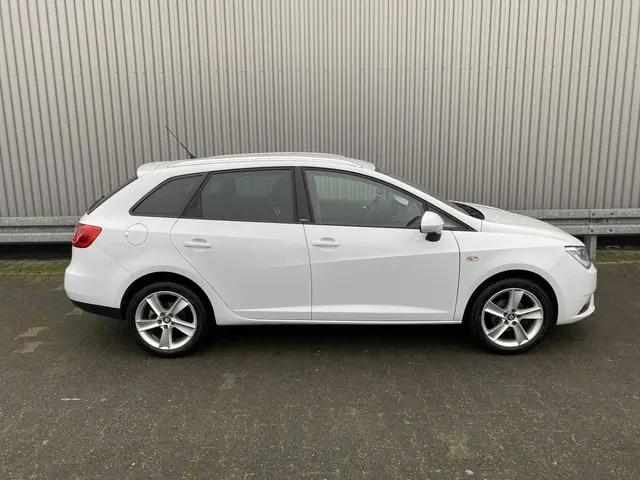 SEAT Ibiza ST 1.2 TSI FR 2014 Benzine 10