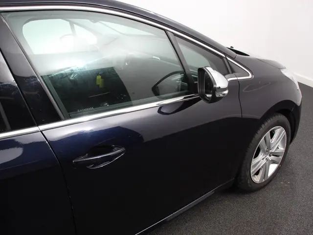 Peugeot 208 1.2 PureTech Allure 2019 Benzine 23