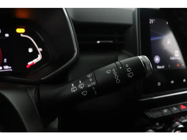 Renault Clio 1.0 TCe Intens 2020 Benzine 32