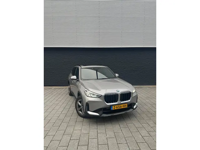 BMW X1 XDrive25e 2024 Hybride Benzine 2