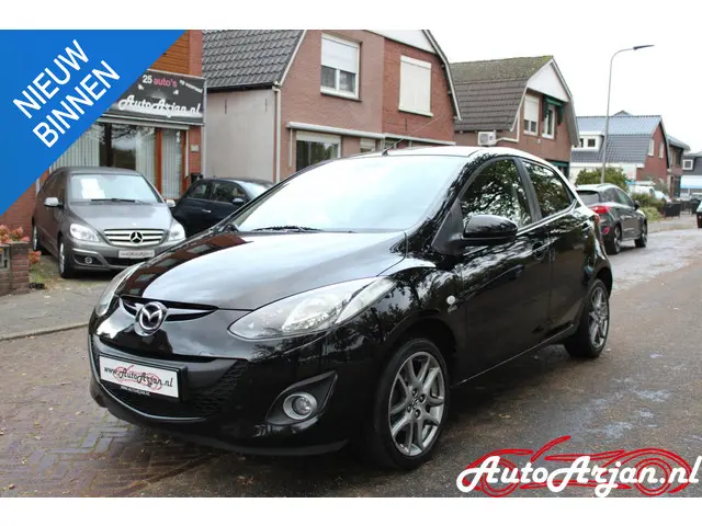 Mazda 2 1.3 Hanabi 2013 Benzine