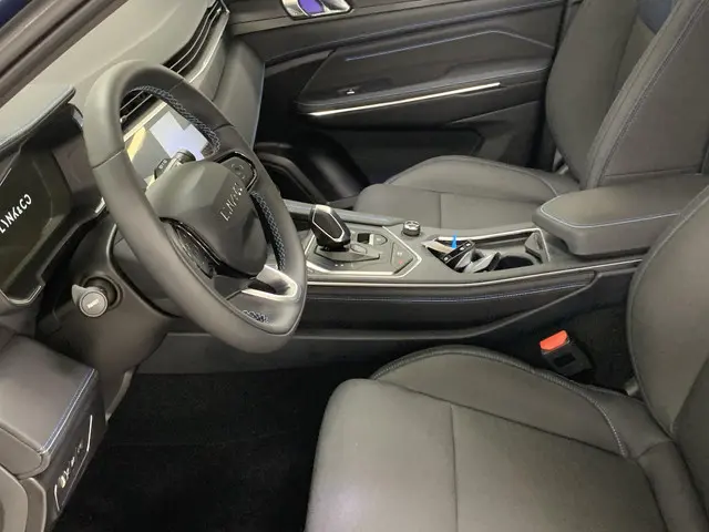 Lynk & Co 01 1.5 2024 Hybride Benzine 7