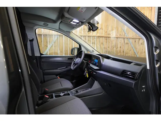 Volkswagen Caddy Cargo Maxi 2.0 TDI Style 2023 Diesel 13