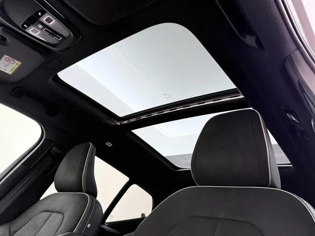 Volvo XC40 Recharge P8 AWD R-Design 2020 Elektrisch 20