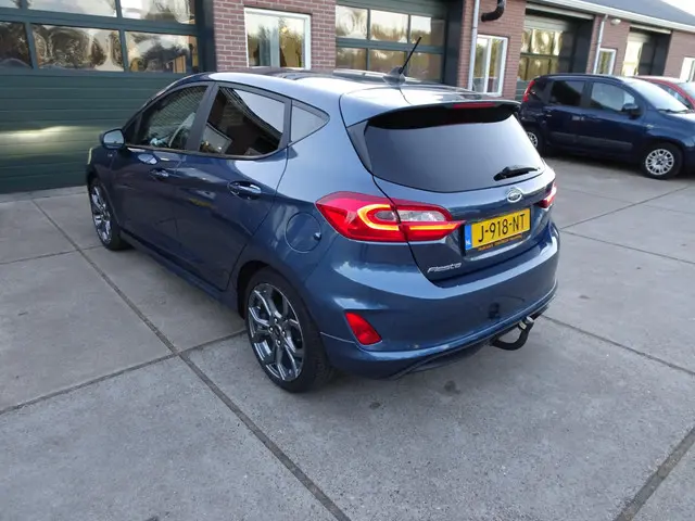 Ford Fiesta 1.0 EcoBoost ST-Line 2020 Benzine 6