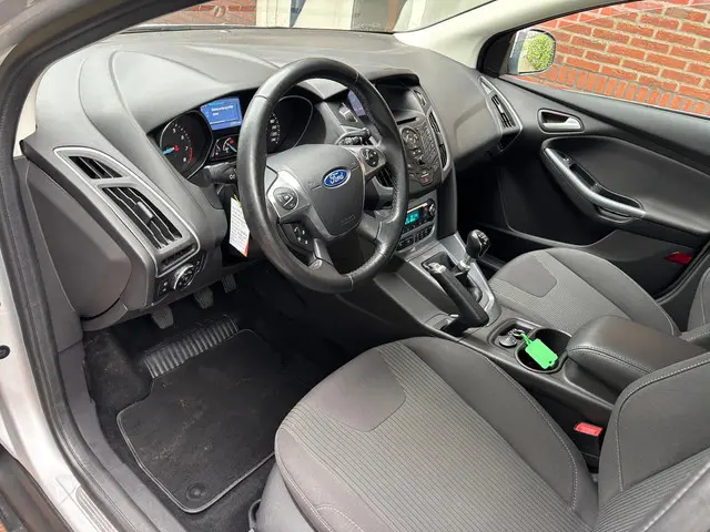 Ford Focus Wagon 1.0 EcoBoost Edition Plus 2013 Benzine 18