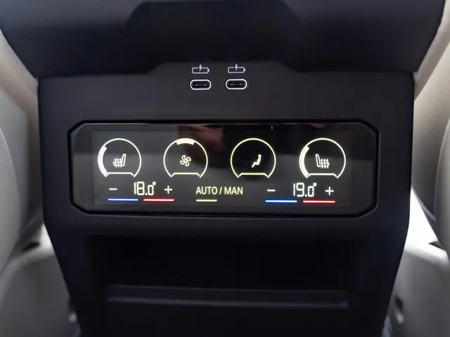 BMW 5 Serie Touring 530e 2025 Hybride Benzine 35