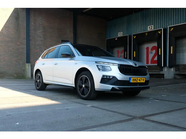 Škoda Kamiq FL 1.0 TSI DSG Monte Carlo 2024 Benzine 36