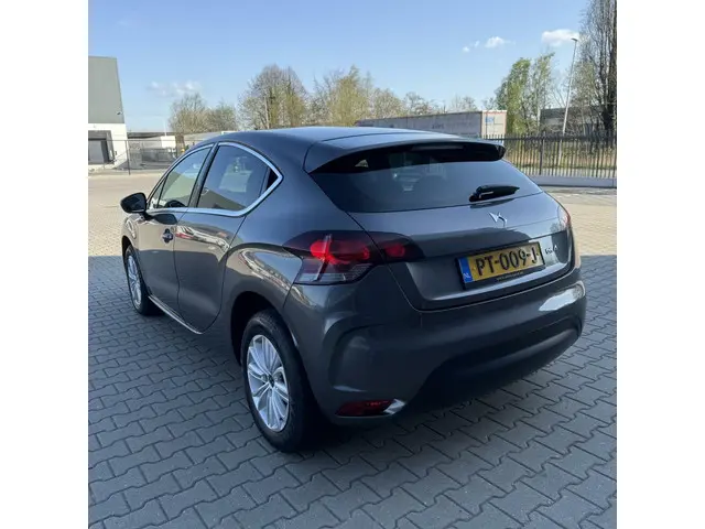 DS DS 4 1.2 Chic 2017 | Airco | Leder | NW APK ! 2017 Benzine