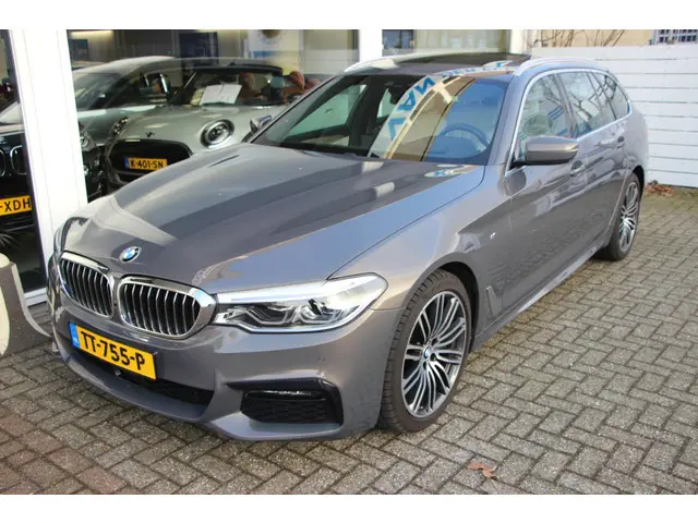 BMW 5 Serie Touring 530d High Executive 2018 Diesel 3