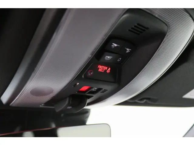 Volvo XC60 2.0 T6 Summum 2016 Benzine 57