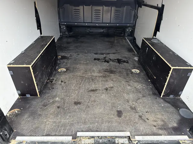 Mercedes-Benz eVito 112 2023 Elektrisch 17