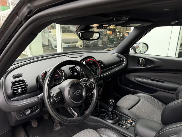 MINI Clubman 1.5 D Business Edition 2018 Diesel 15