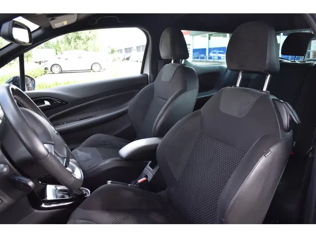 DS DS 3 PureTech 82 Business 2016 Benzine 21